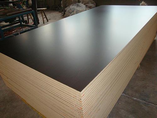 Phenolic-kolla-qalba tal-betula-pvc-wiċċ-plywood