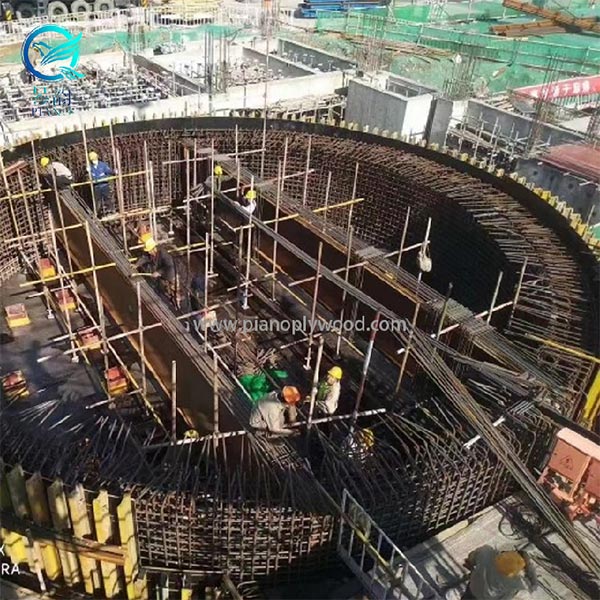 फिल्म फेस्ड प्लाइवुड